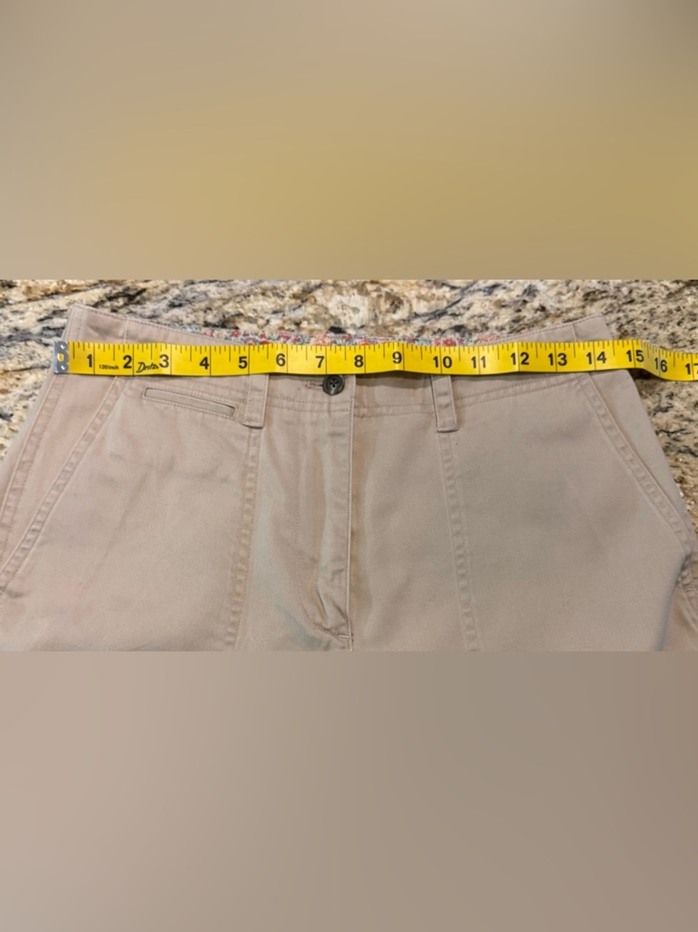 Lauren Ralph Lauren Chino Shorts 100%Cotton Women’s Size 4 Khaki Signature Patch - Picture 6 of 8
